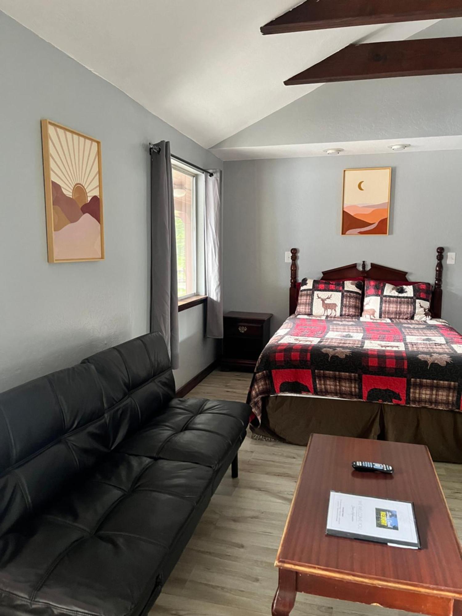 Dean Creek Resort Redway Εξωτερικό φωτογραφία
