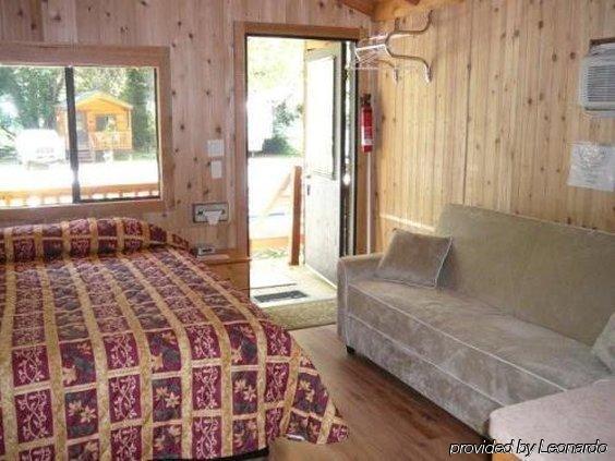 Dean Creek Resort Redway Δωμάτιο φωτογραφία